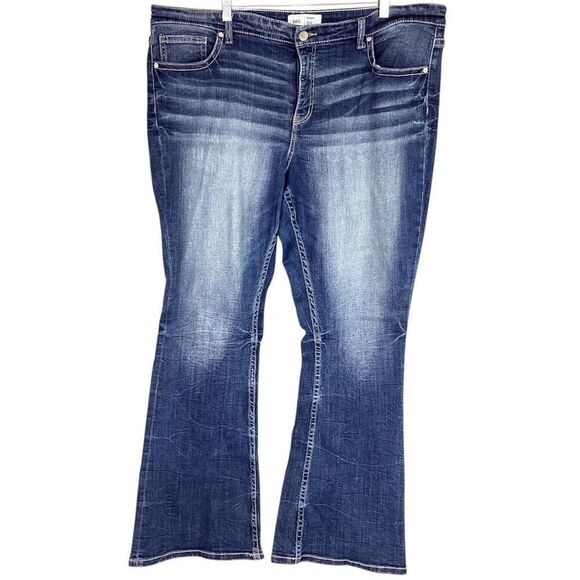 BKE Jeans Womens 36 X 33.5 Blue Curvy Fit High Rise Flare Stretch Crease Whisker - Picture 1 of 9